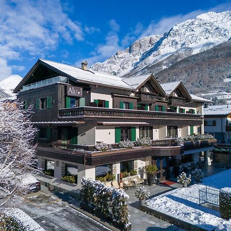 Hotel Alu Mountain Design Бормио Екстериор снимка