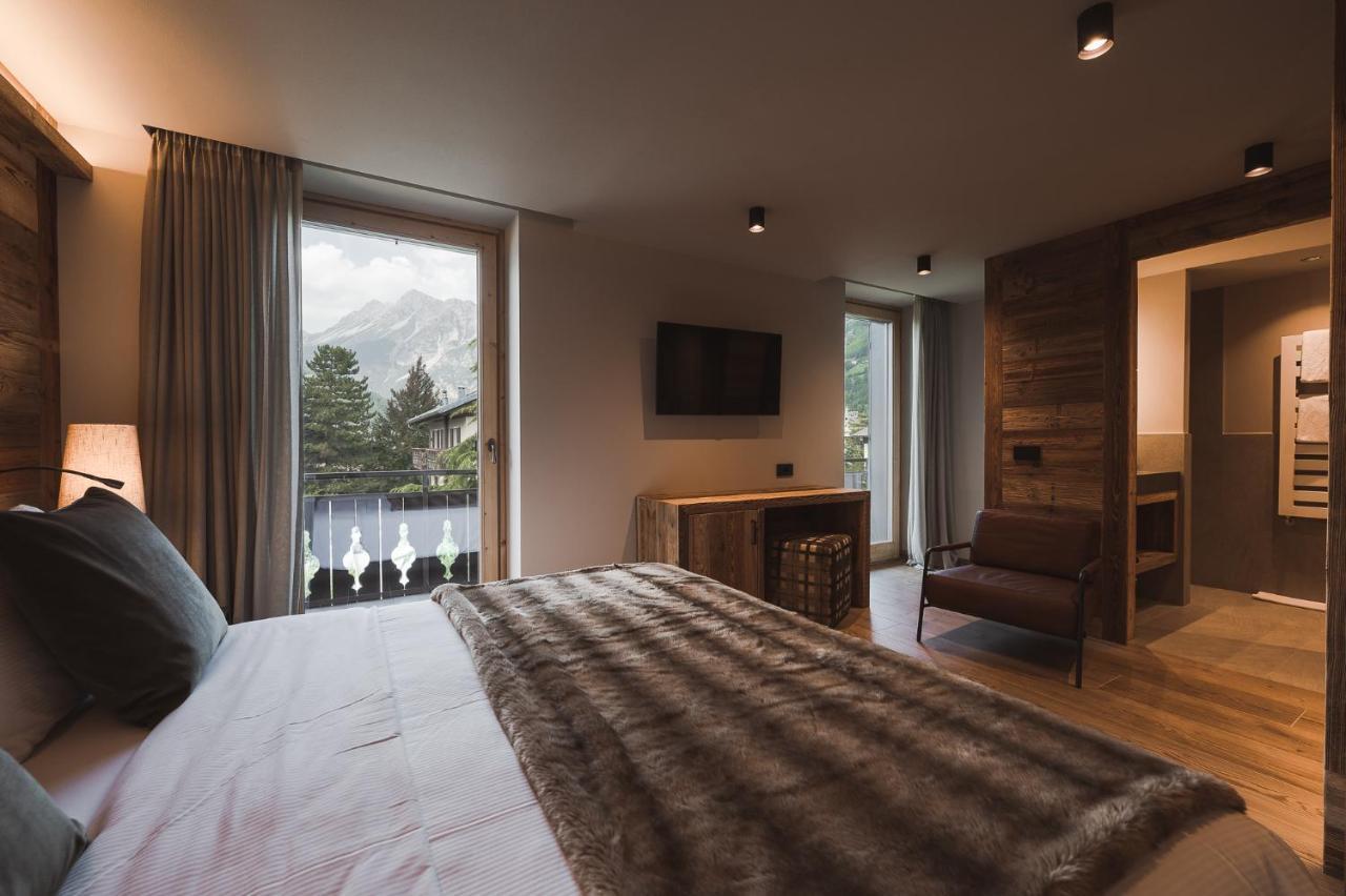 Hotel Alu Mountain Design Бормио Екстериор снимка