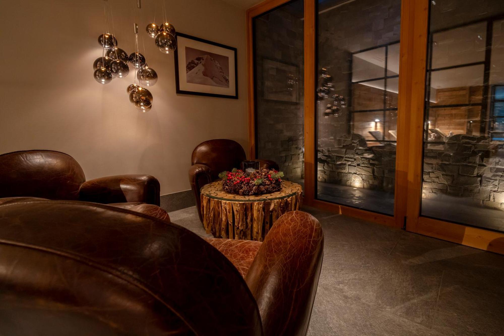 Hotel Alu Mountain Design Бормио Екстериор снимка